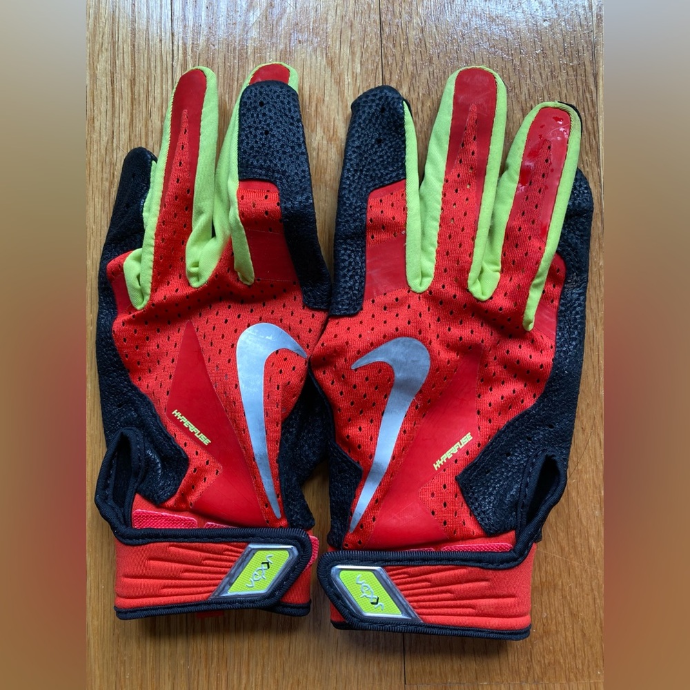 Nike Baseball Softball Batting Gloves